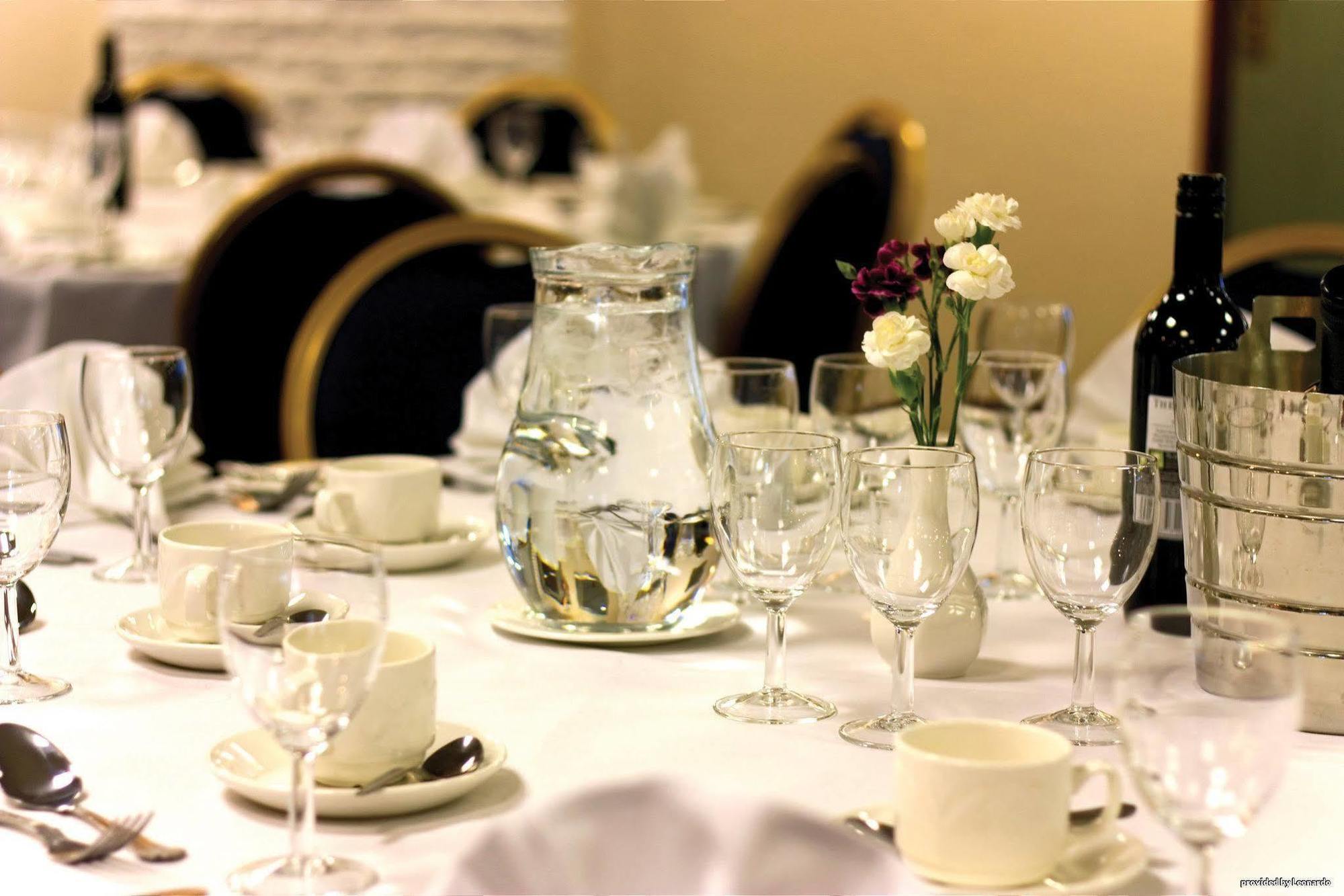 Best Western White House Hotel Уотфорд Экстерьер фото